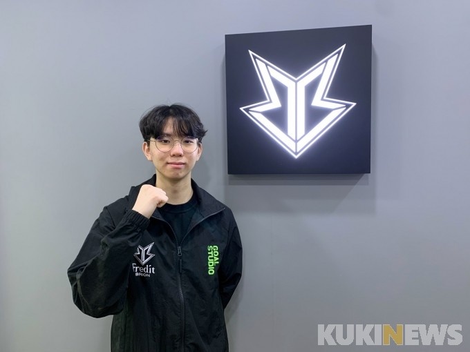 包括跨界比 包括跨界比