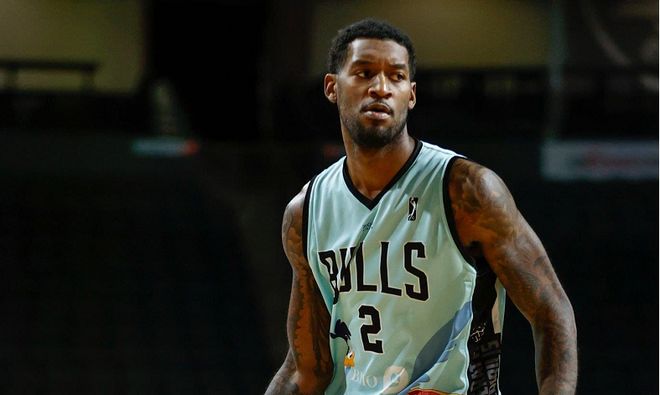 乐部收入不 乐部收入不