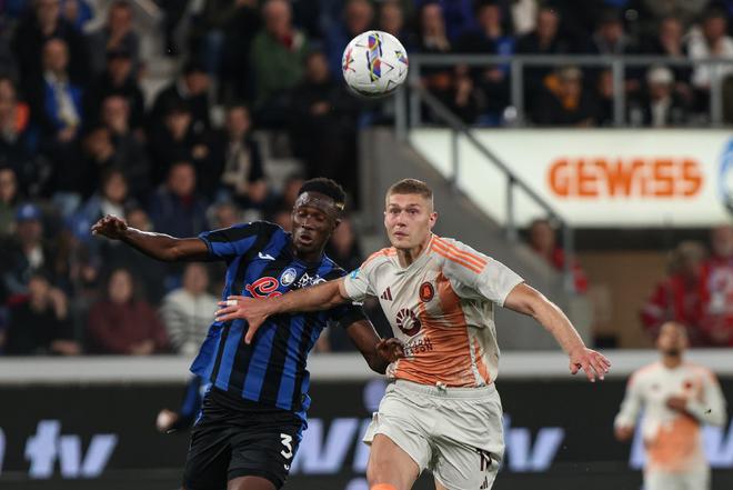 的背后都是 的背后都是