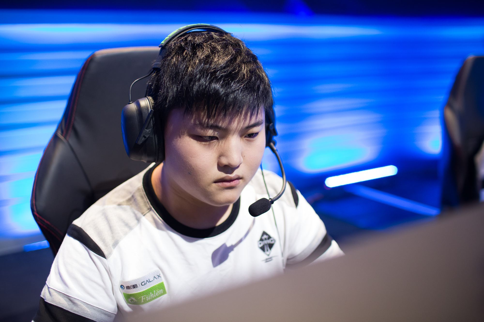 面对各国强 面对各国强